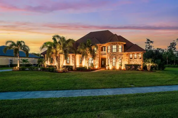 15697 Fiddlesticks Blvd, Fort Myers, FL 33912