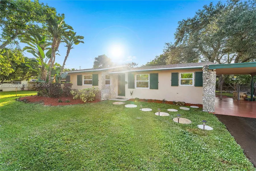 475 NW 46th Ter, Plantation, FL 33317 - Image #3