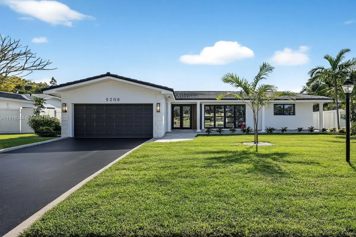 5208 Monroe St, Hollywood, FL 33021 - Image #1