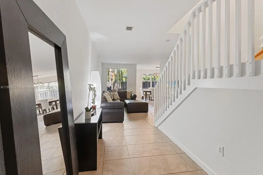 11505 NW 71st St, Doral, FL 33178 - Image #3