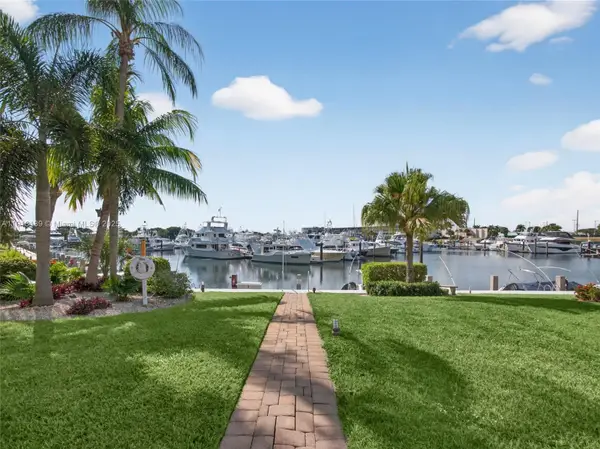 21 E Yacht Club Dr #505, North Palm Beach, FL 33408