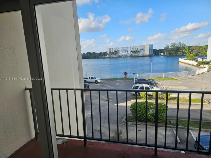 5501 NW 7th St #E302, Miami, FL 33126 - Image #2