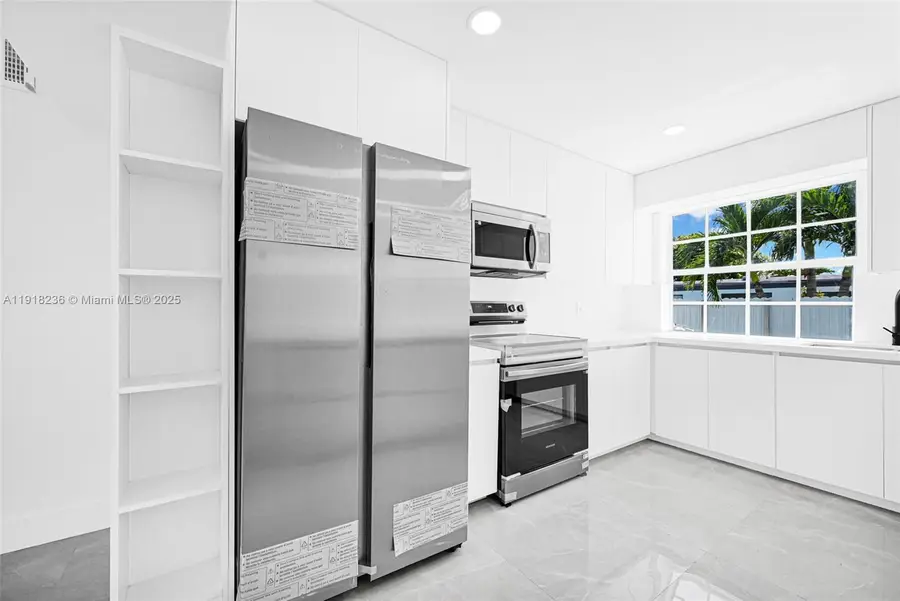 4040 SW 108th Ave, Miami, FL 33165 - Image #2