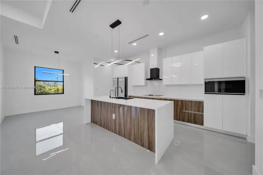 3105 28th St Sw, Lehigh Acres, FL 33976 - Image #3