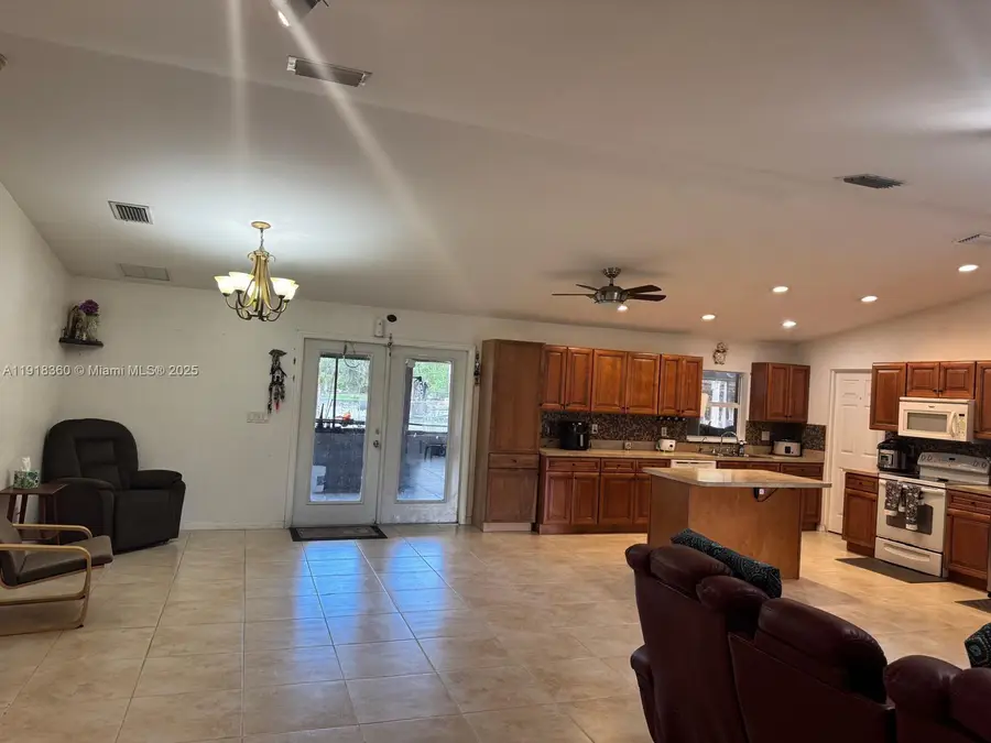 825 N Datil St, Clewiston, FL 33440 - Image #3