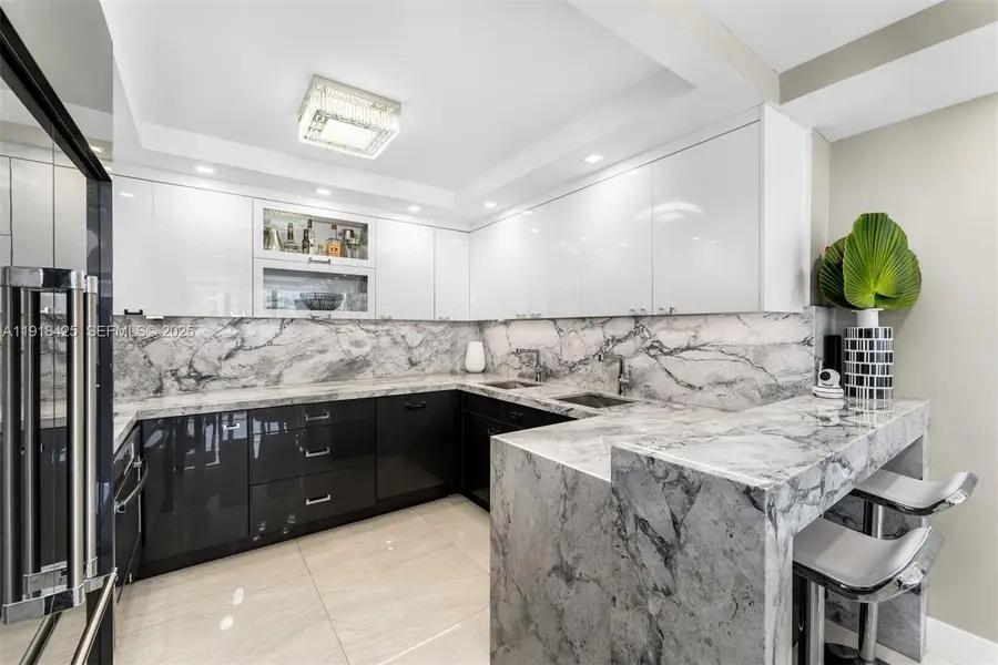 5225 Collins Ave #603, Miami Beach, FL 33140 - Image #3