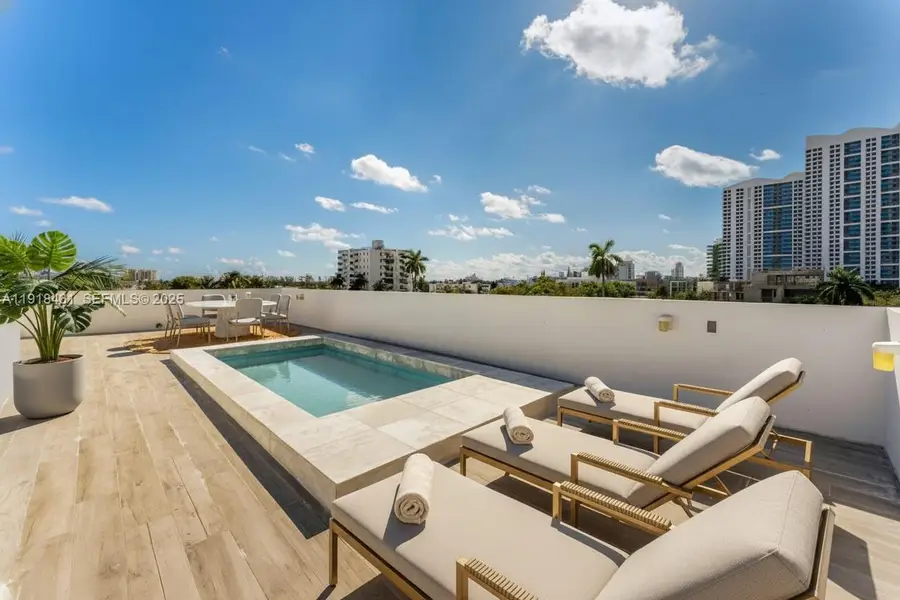 1525 Bay Rd #1525, Miami Beach, FL 33139 - Image #2