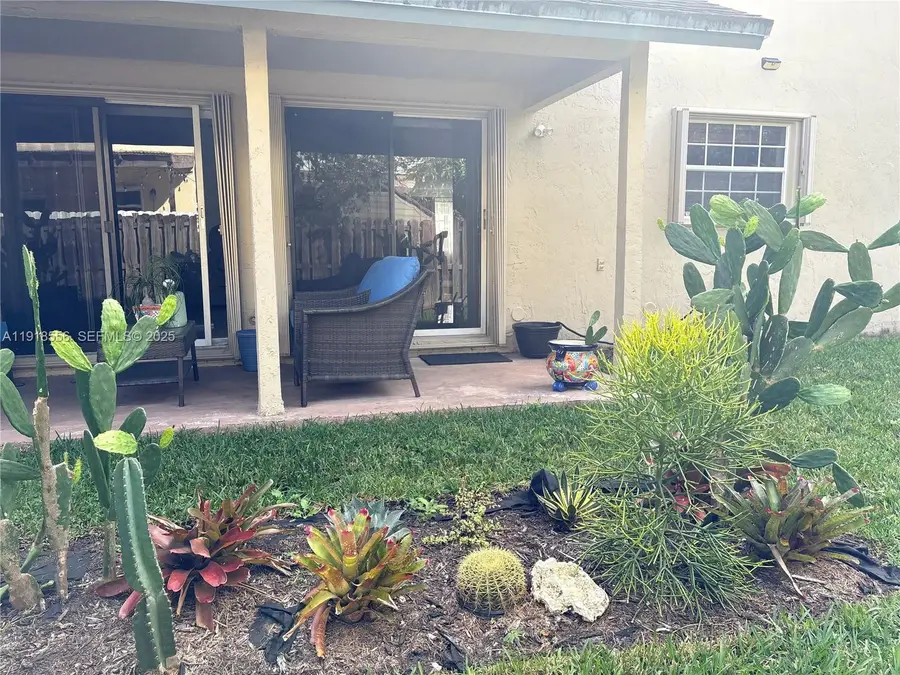 7809 NW 192nd St, Hialeah, FL 33015 - #2