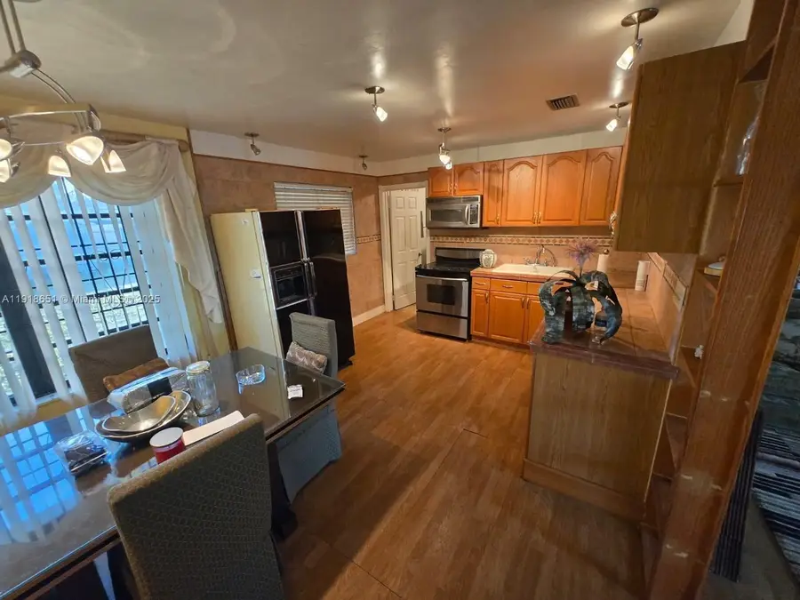 4900 NW 179th St, Miami Gardens, FL 33055 - Image #3