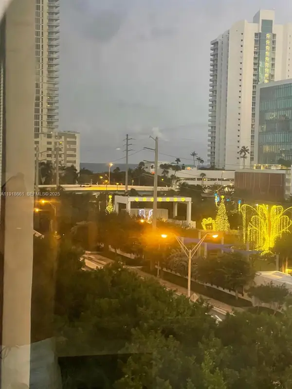 16909 N Bay Rd #716, Sunny Isles Beach, FL 33160