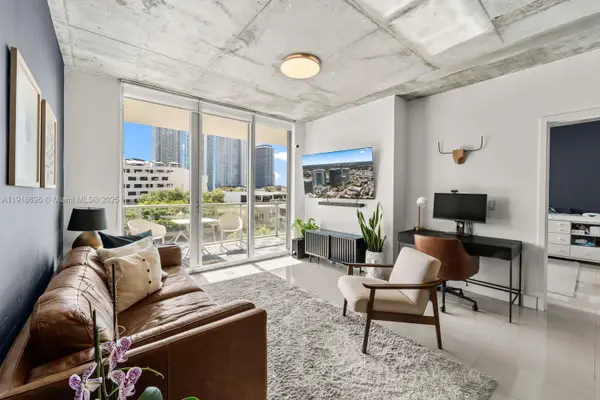 3470 E Coast Ave #H0402, Miami, FL 33137