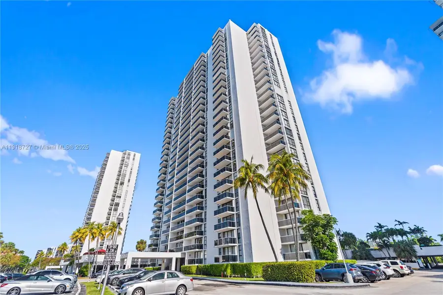 3675 N Country Club Dr #2201, Aventura, FL 33180 - Image #3