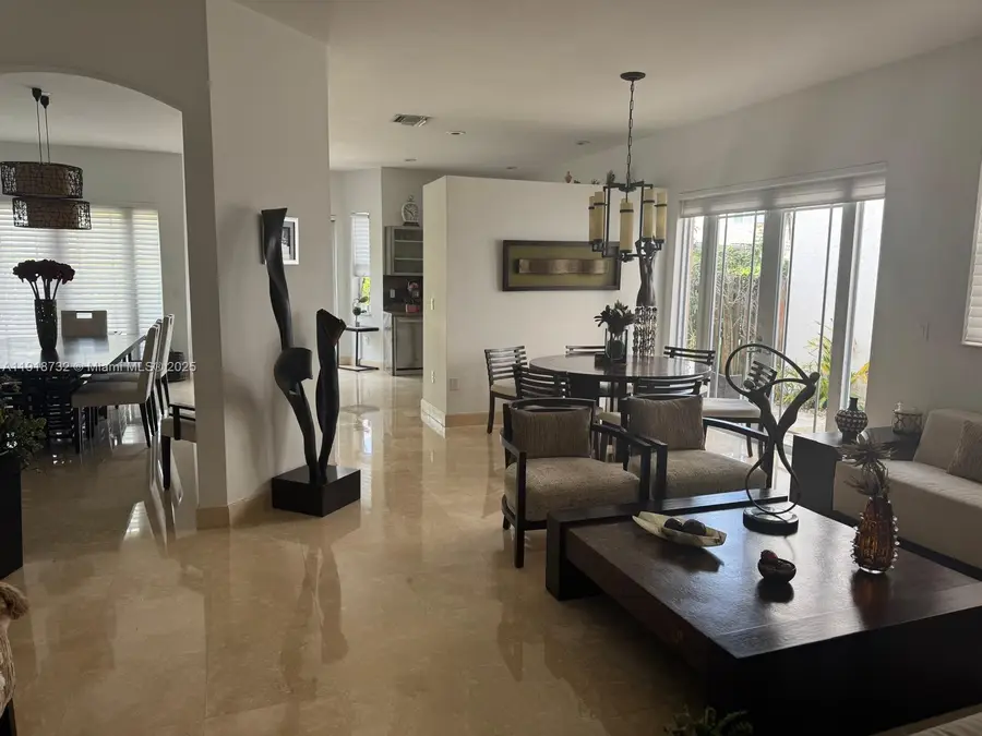 10772 NW 71st St, Doral, FL 33178 - Image #2