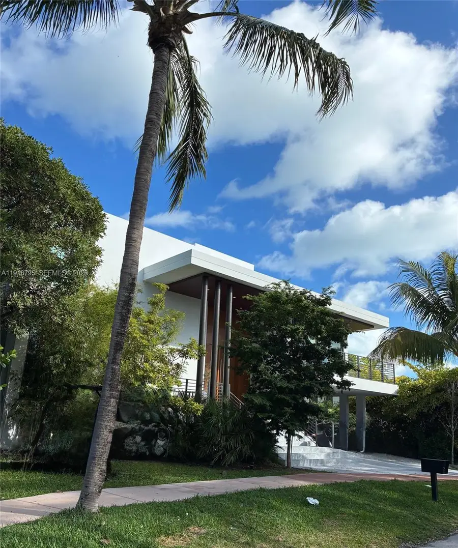 Address Withheld By Seller, Key Biscayne, FL 33149 - #2