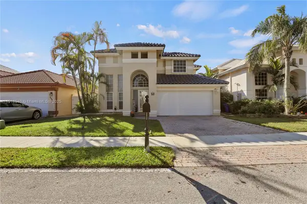 6840 NW 26th St, Margate, FL 33063