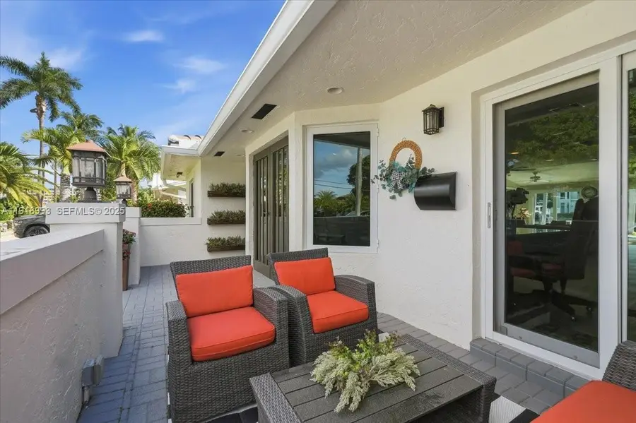 2662 NE 3rd St, Pompano Beach, FL 33062 - Image #3