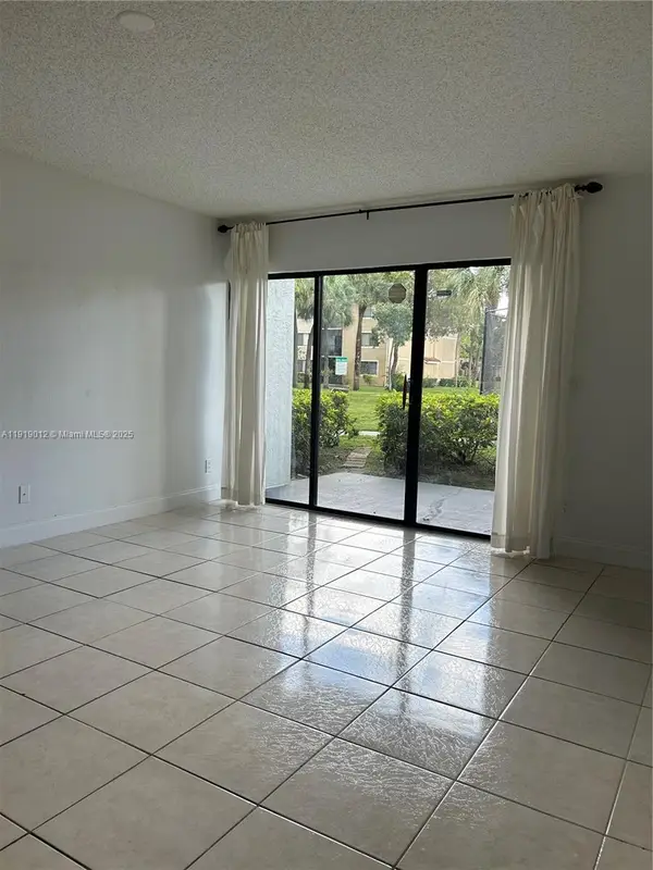 9088 W Atlantic Blvd #518, Coral Springs, FL 33071
