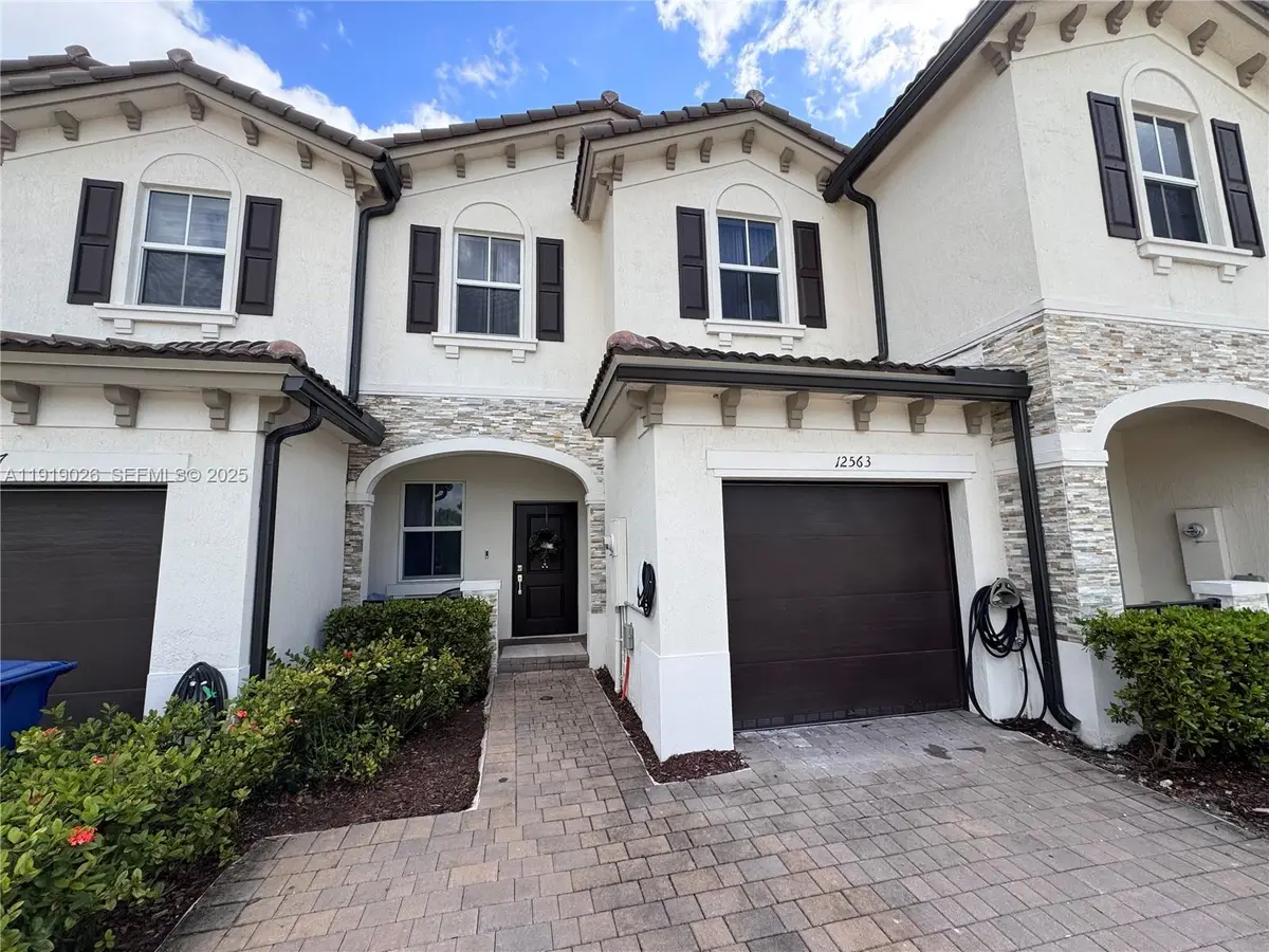 12563 NW 24th Ave, Miami, FL 33167 - Image #1