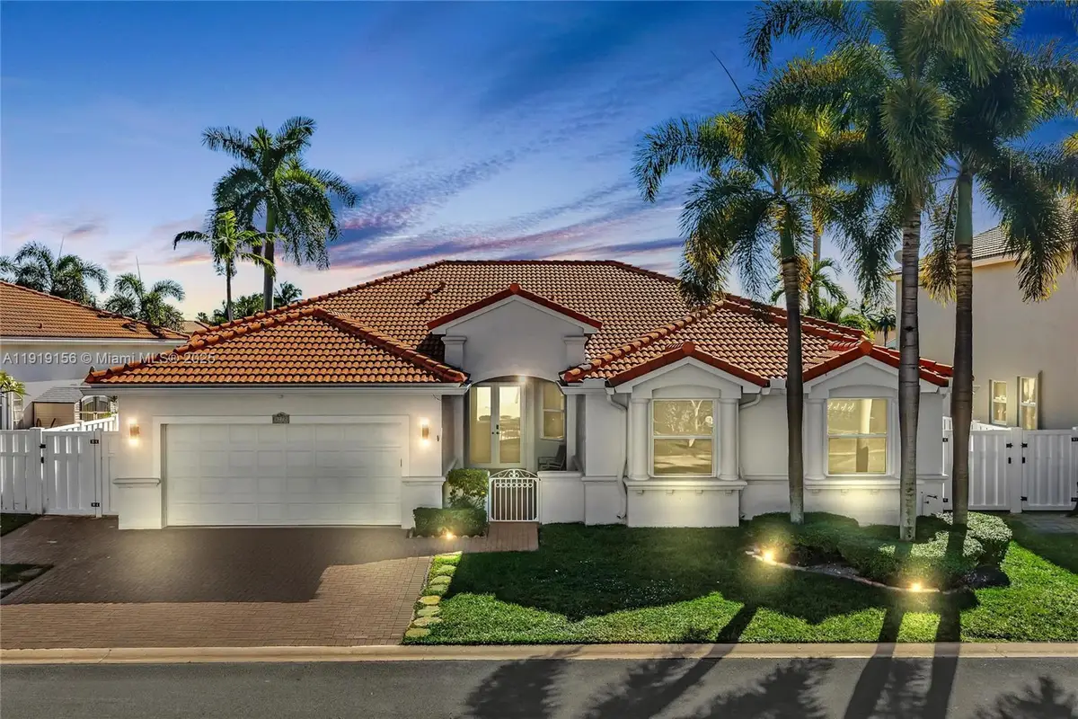 3272 SW 51st St, Hollywood, FL 33312 - Image #1