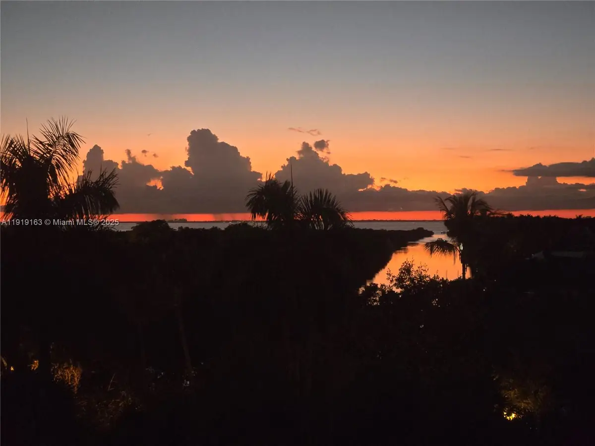 1121 Crandon Blvd #D404, Key Biscayne, FL 33149 - Image #1