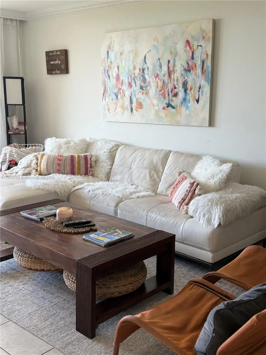 1121 Crandon Blvd #D404, Key Biscayne, FL 33149 - Image #3