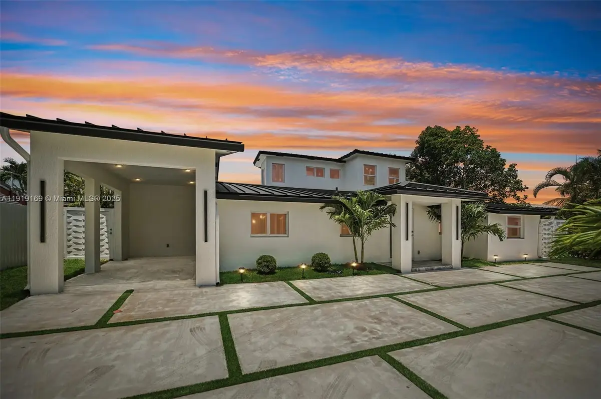 2001 SW 23rd Ave, Fort Lauderdale, FL 33312 - Image #1