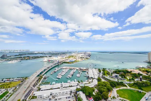 398 NE 5th St #4210, Miami, FL 33132