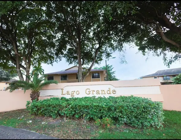 2635 W 67th Pl #14-12, Hialeah, FL 33016