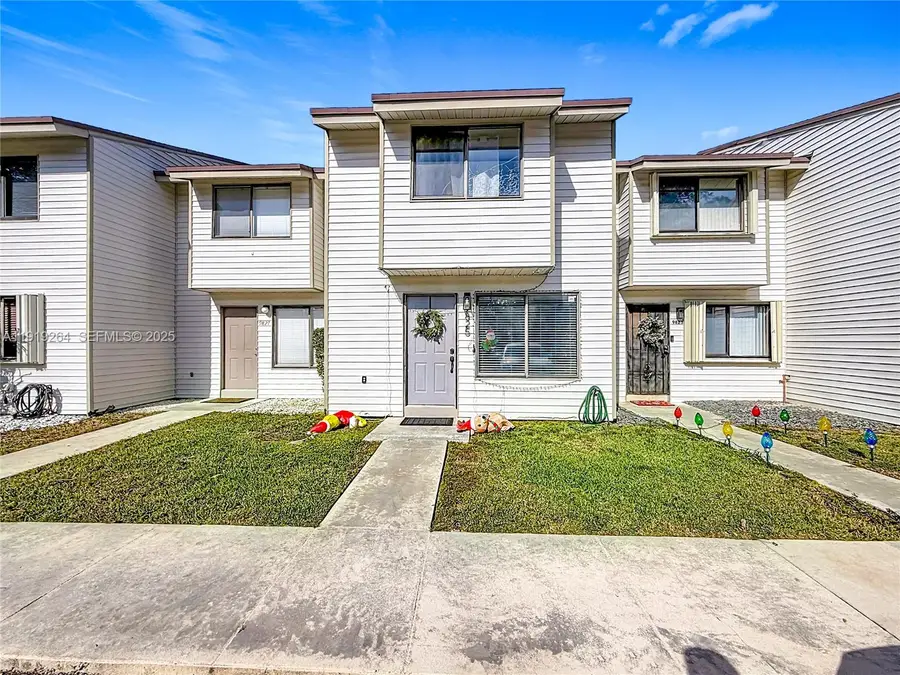 Address Withheld By Seller, Sunrise, FL 33351 - Image #2