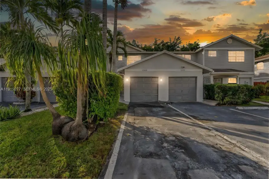 10512 NW 3rd St, Pembroke Pines, FL 33026 - Image #2