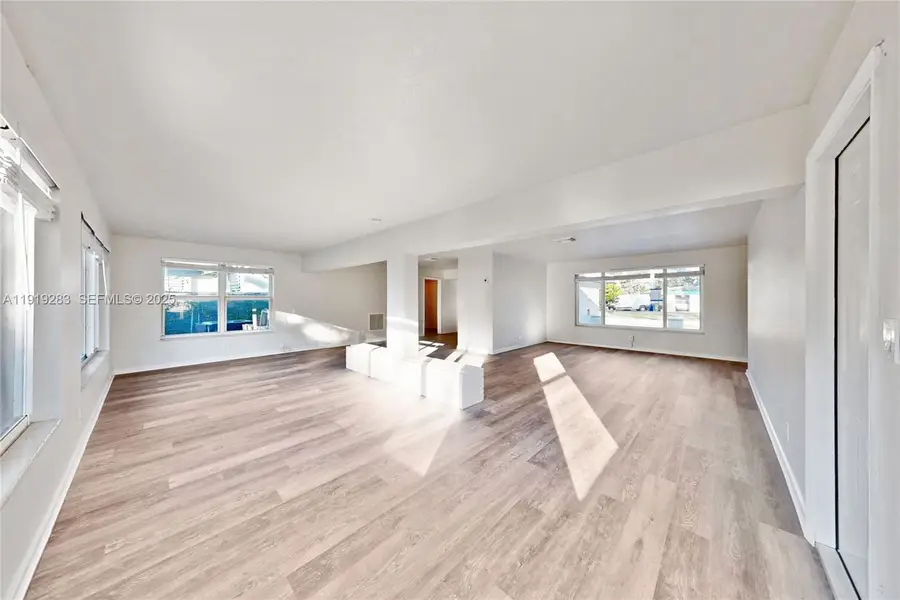 1111 SW 39th Ave, Fort Lauderdale, FL 33312 - Image #3