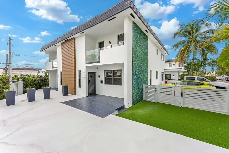 7996 Crespi Blvd #4, Miami Beach, FL 33141 - Image #2