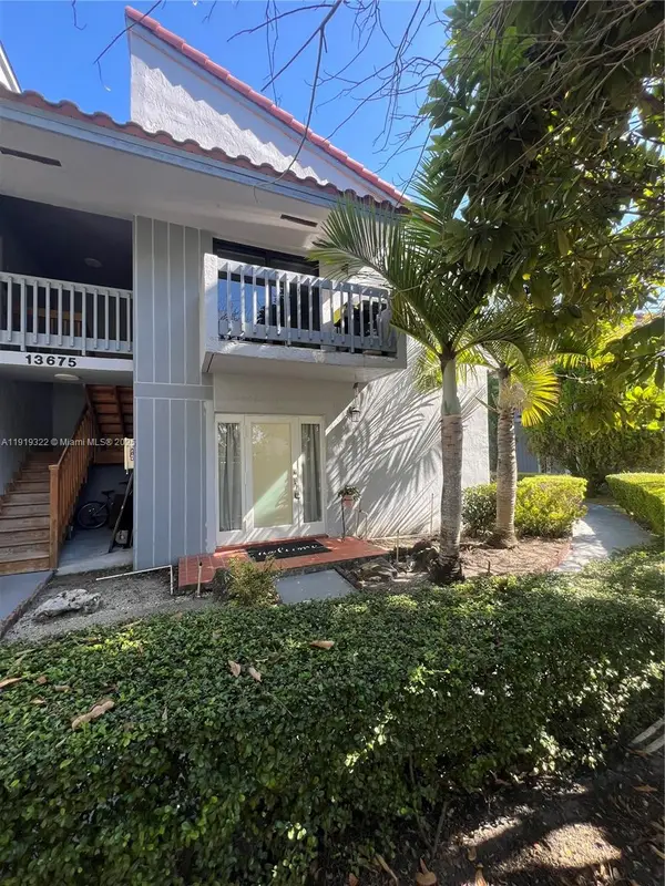 13675 SW 62nd St #102-3, Miami, FL 33183