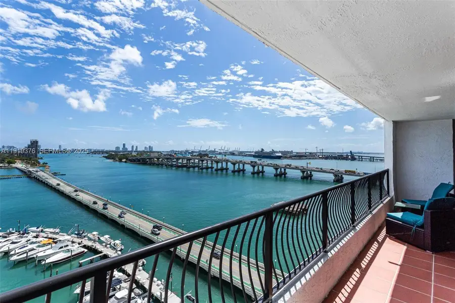 555 NE 15th St #15B, Miami, FL 33132 - Image #3