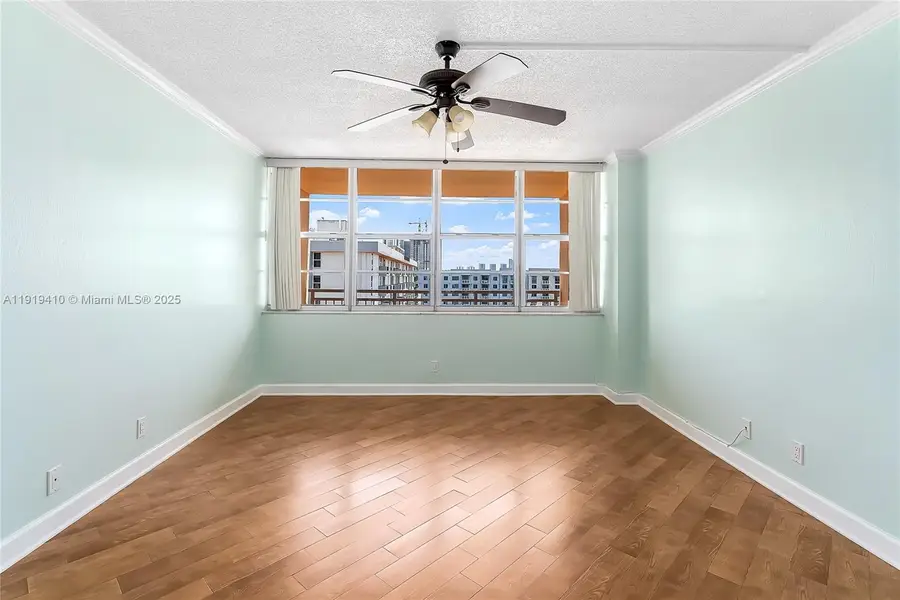 2025 NE 164th St #907, North Miami Beach, FL 33162 - Image #2