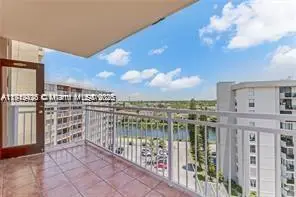 2025 NE 164th St #904, North Miami Beach, FL 33162 - Image #1