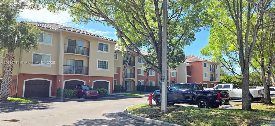 4149 N Haverhill Rd #1619, West Palm Beach, FL 33417 - Image #2