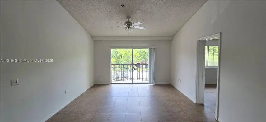 4149 N Haverhill Rd #1619, West Palm Beach, FL 33417 - Image #3