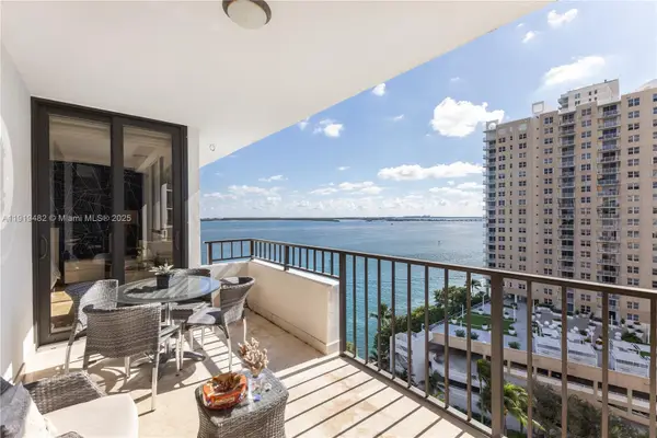 520 Brickell Key Dr #A1207, Miami, FL 33131