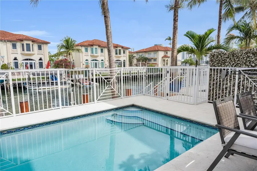 3907 NE 170th St #3907, North Miami Beach, FL 33160 - Image #3