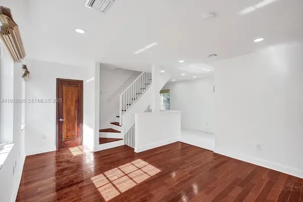 1512 Pennsylvania Ave #2C, Miami Beach, FL 33139