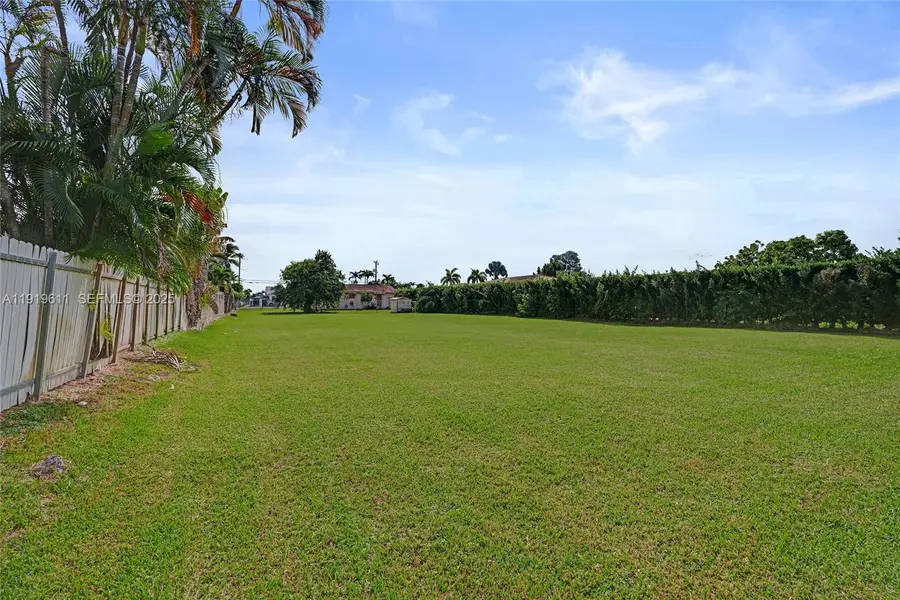 13401 SW 38th St, Miami, FL 33175 - Image #2