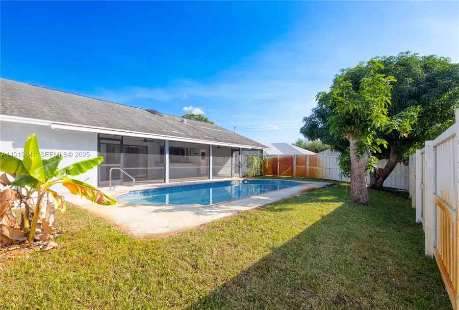 5402 NW Emblem St, Port Saint Lucie, FL 34983 - Image #2