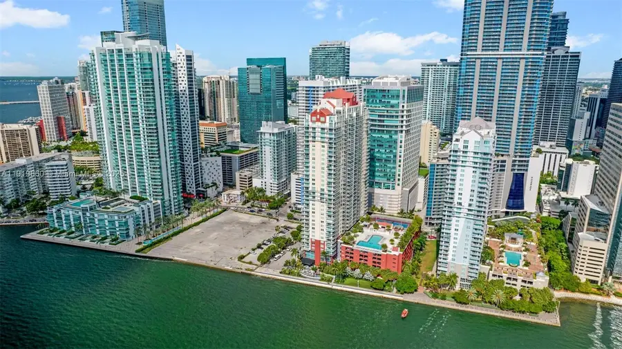 1155 Brickell Bay Dr #2203, Miami, FL 33131 - Image #3