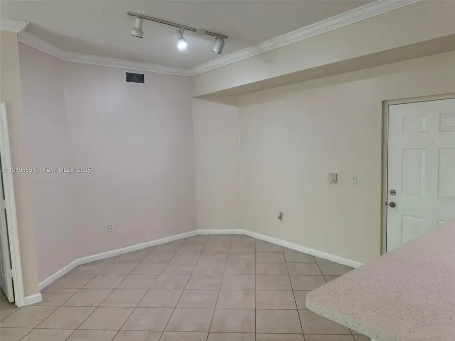 11760 Saint Andrews Pl #302, Wellington, FL 33414 - Image #3