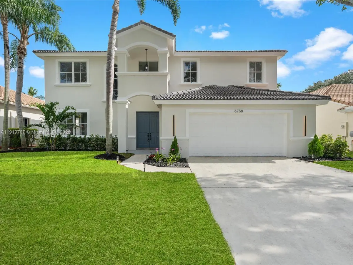 6758 Lake Nona Pl, Lake Worth, FL 33463 - Image #1