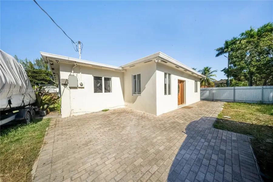 12265 SW 43rd St, Miami, FL 33175 - Image #3