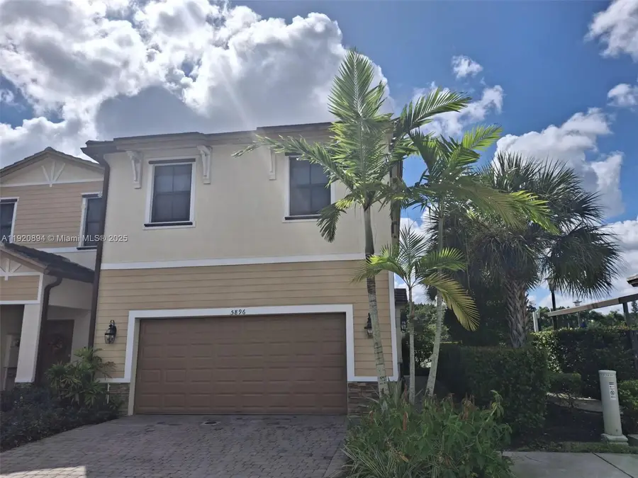 5896 Mustang Mnr, Davie, FL 33314 - Image #2