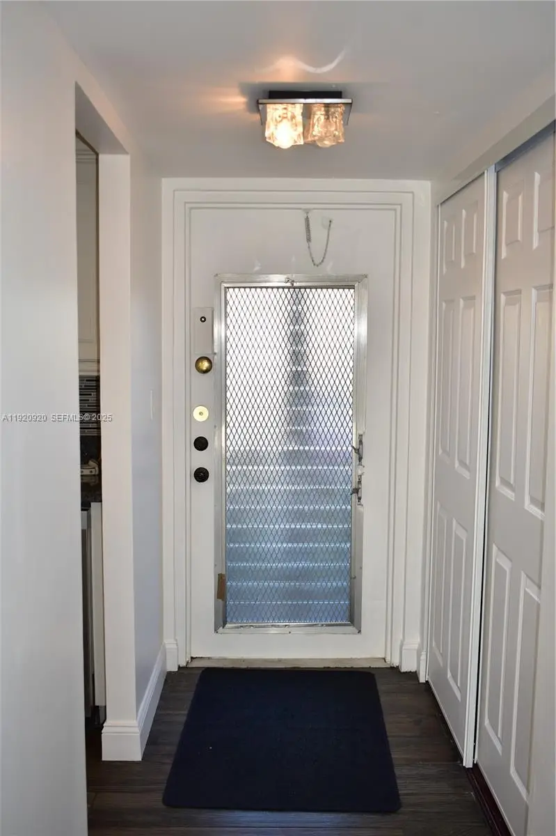 9360 Sunrise Lakes Blvd #111, Sunrise, FL 33322 - Image #1