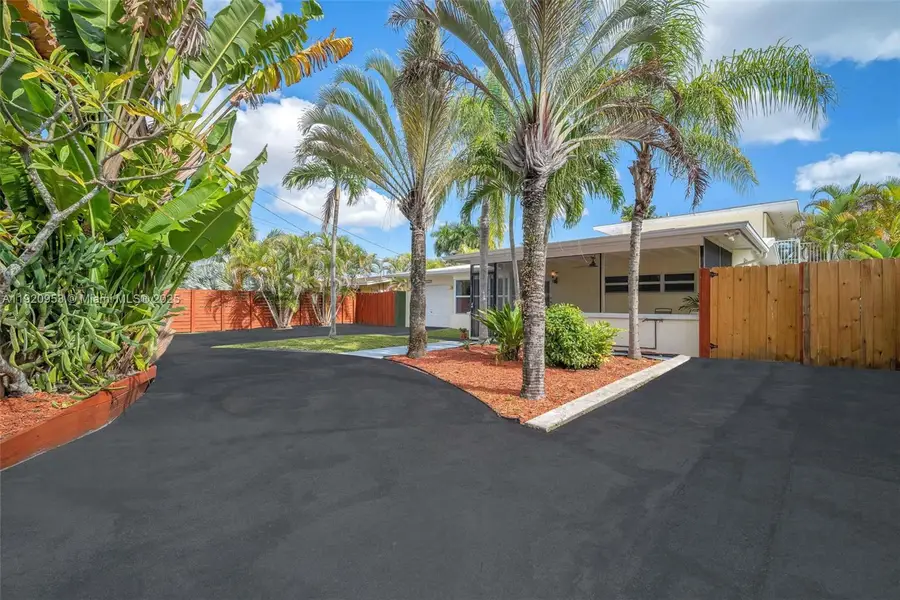 2478 Cat Cay Ln, Fort Lauderdale, FL 33312 - Image #2